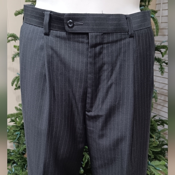John Henry Men's Pleated Pant Size 36X32 Dress Trouser Dark Grey Cuff Hem - Picture 7 of 12